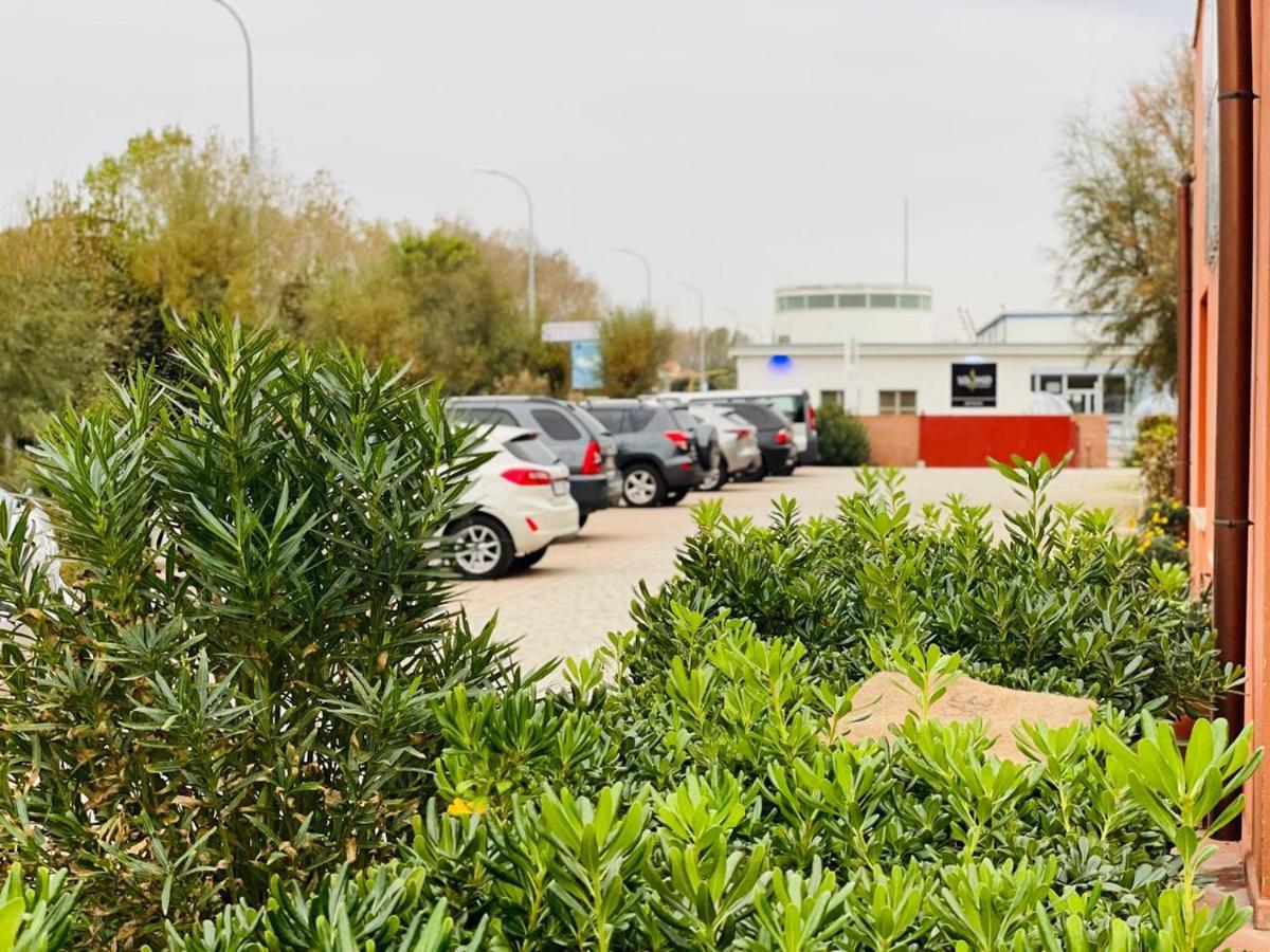 Regina Del Mare Holiday Apartments Tirrenia Exterior foto